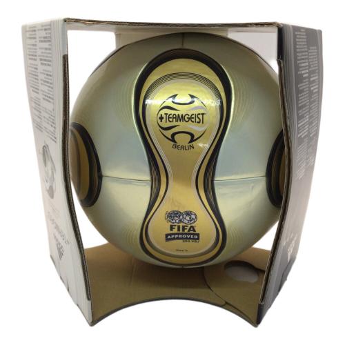 adidas (アディダス) サッカーボール 5号 2006FIFAワールドカップファイナル公式球 ホワイトゴールド チームガイスト