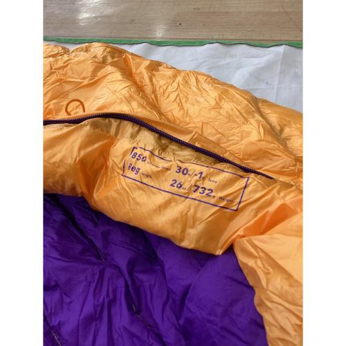 Patagonia (パタゴニア) マミー型シュラフ(ダウン) イエロー 70025 850ダウン・スリーピング・バッグ レギュラー 【春～秋用】