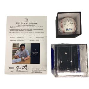 横浜DeNAベイスターズ (ヨコハマディーエヌエーベイスターズ) 応援グッズ 観賞用ケース・サイン証明書付 宮崎敏郎2023年首位打者記念サインボール