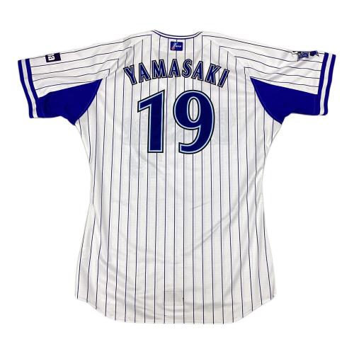 横浜DeNAベイスターズ (ヨコハマディーエヌエーベイスターズ) 応援グッズ ホワイト×ブルー 2015年 ユニフォーム 【19】山崎康晃 プロ仕様モデル