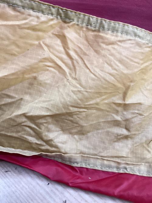 MOSS (モス) ソロテント 状態年数考慮、MOSS臭有 シアトル製 ヘリックス 1人用 程度C 程度C スカートなし