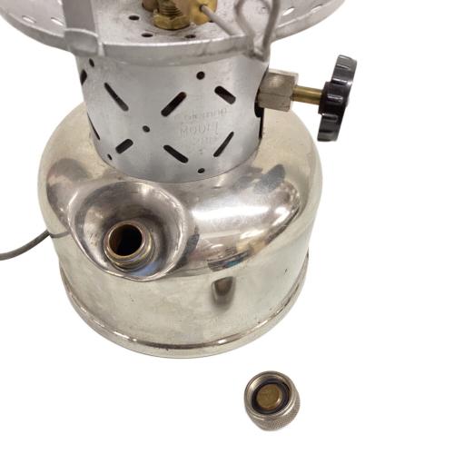 Coleman (コールマン) ガソリンランタン グリーン ビッグハット 前期型 グローブ汎用品 228D 1947年A