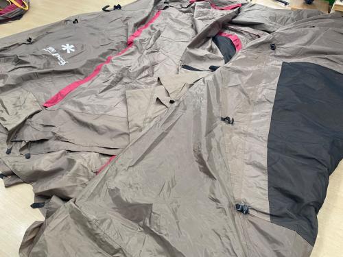 Snow peak (スノーピーク) ツールームテント スカートヨゴレ・小穴有 TP-671R ランドロック 約625×405×205(h)cm 4～5人用 程度B 程度B スカートあり ハンマーなし/説明書あり