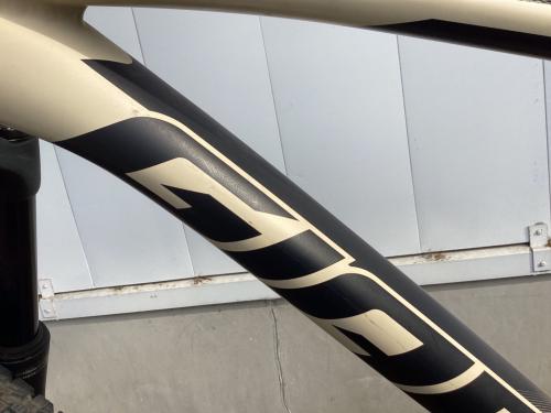 giant (ジャイアント) マウンテンバイク SIZE M ベージュ FATHOM2 K3FK29876