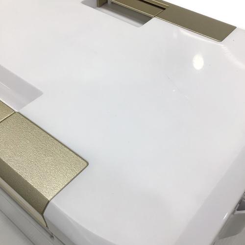 SHIMANO (シマノ) フィクセル・プレミアム クーラーボックス ZF-022N ホワイト