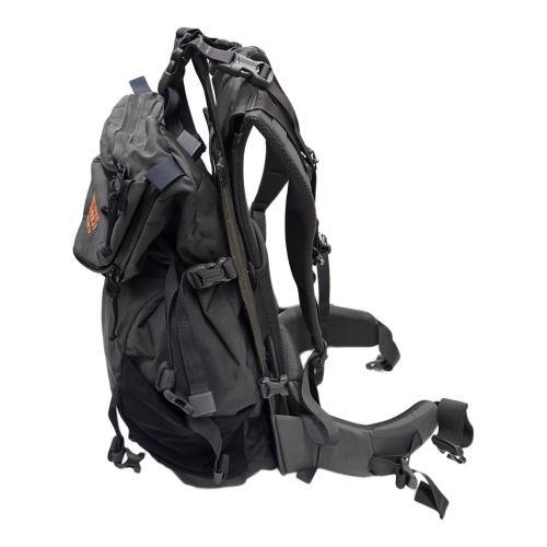 テラフレーム 3ZIP 50　背面長 約40　