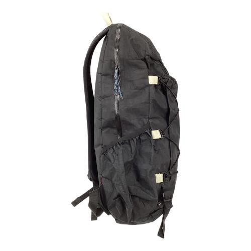 Hyperlite Mountain Gear (ハイパーライトマウンテンギア) バックパック ブラック DAYBREAK