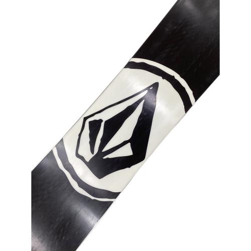 VOLCOM (ボルコム) mfg スノーボード @ 158cm ホワイト