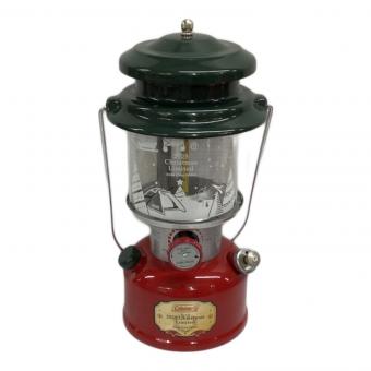 Coleman (コールマン) ガソリンランタン 2025クリスマスエディション ハイブリッド(ガソリン＆LED)ランタン クリスマスランタン