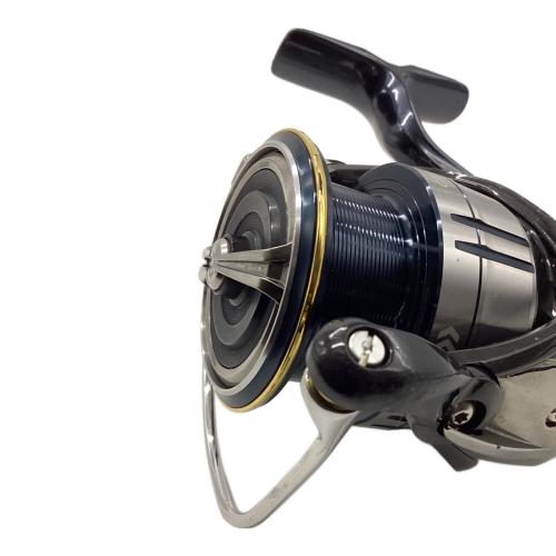 DAIWA (ダイワ) 19セルテート スピニングリール リール LT4000-CXH