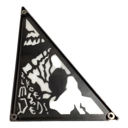 Sanzoku Mountain (サンゾクマウンテン) アウトドアテーブル yabai DEATH skull DERUTAS