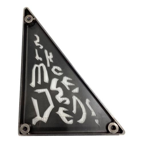 Sanzoku Mountain (サンゾクマウンテン) アウトドアテーブル yabai DEATH skull DERUTAS