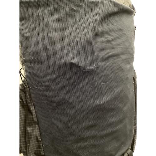 bonfus(ボンフェス) バックパック 38L ブラック Iterus(イテルス)