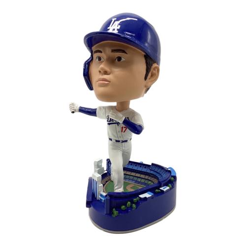 ロサンゼルス・ドジャース 【17】大谷翔平 2025 応援グッズ FOCO社 ドジャースデビュー記念フィギュア 4134/5040