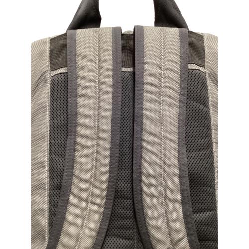 BRIEFING (ブリーフィング) リュック 約40L グレー CLOUD MONOLITH PACK