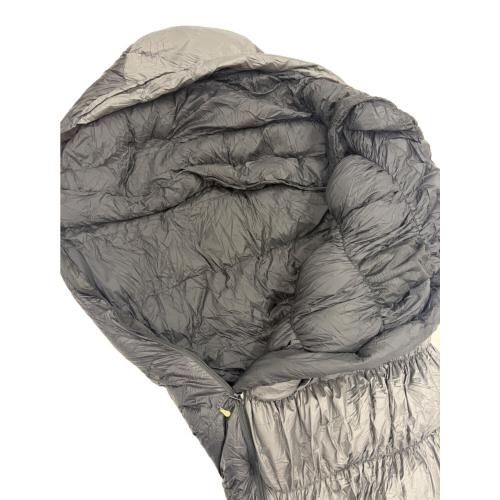 BROOKLYN OUTDOOR COMPANY (ブルックリンアウトドアカンパニー) マミー型シュラフ(ダウン) メッシュ保存袋付 グレー The Catskills Peak+ Sleeping Bag