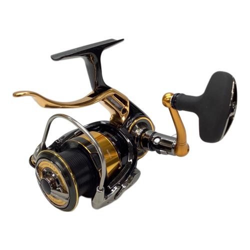DAIWA (ダイワ) 22トーナメントISO スピニングリール リール 3000XH-LBD ケース付