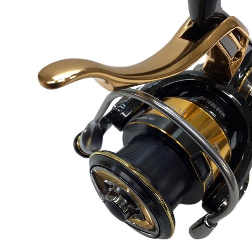 DAIWA (ダイワ) 22トーナメントISO スピニングリール リール 3000XH-LBD ケース付