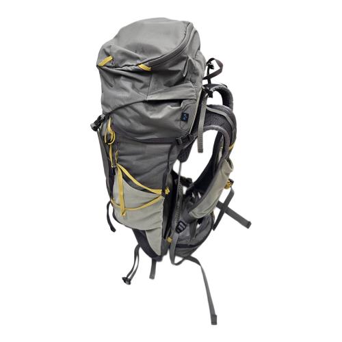 AEROTREK 40　背面長 約46～50cm　31-40L