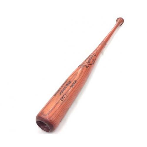 LOUISVILLE SLUGGER (ルイスビルスラッガー) 硬式バット C243
