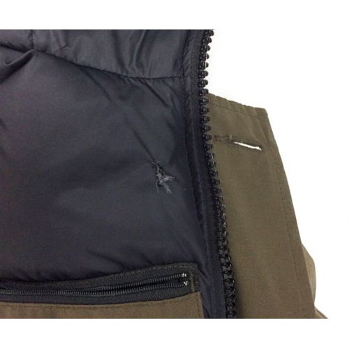 CANADA GOOSE (カナダグース) ダウンジャケット　シャトー オリーブ