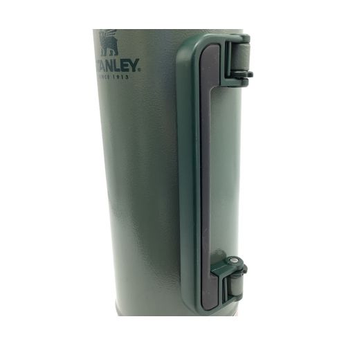 STANLEY (スタンレー) アウトドア食器 1.9L クラシック真空ボトル