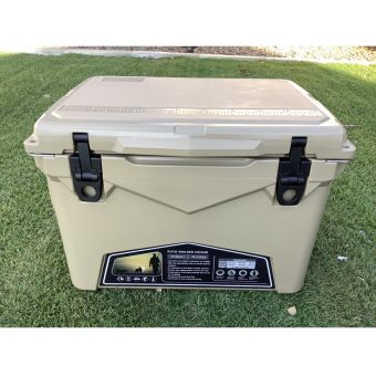 クーラーボックス 35QT サンド アイスランドクーラー