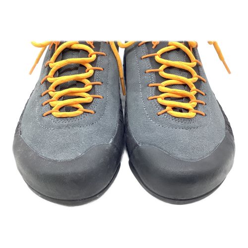 LA SPORTIVA (スポルティバ) トレッキングシューズ メンズ SIZE　EU43(約27.3cm) グレー×ブラック アプローチシューズ トラバース X4 17WBP TX14 未使用品