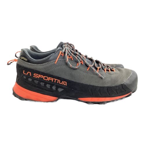 LA SPORTIVA (スポルティバ) トレッキングシューズ メンズ SIZE 26.7cm（表記：EU42）  グレー×オレンジ GORE-TEX TX4 GTX トラバース