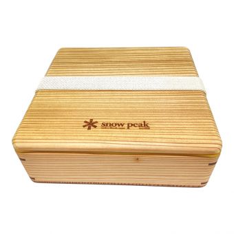 Snow peak (スノーピーク) アウトドア食器 2017年春ノベルティ ランチボックス お重