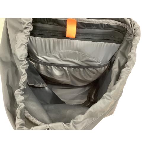 deuter (ドイター) バックパック D3400821 グレー フューチュラ32 32L(山小屋泊)