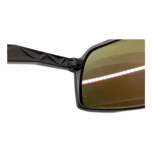 OAKLEY (オークリー) サングラス ブラック OO9406A-2037 Sutro