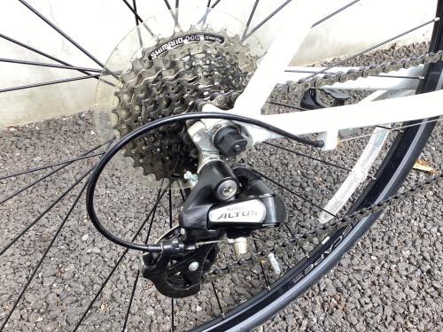 giant (ジャイアント) クロスバイク ホワイト ESCAPE R3  C1BC6770  アルタス