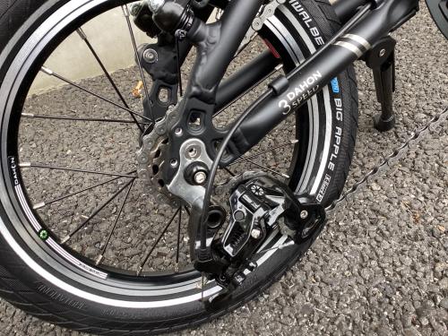 DAHON (ダホン) 折りたたみ自転車 14インチ ブラック 2024年モデル グリップ(GP-1)・ホイール(BIG APPLE)カスタム  GKA23090160