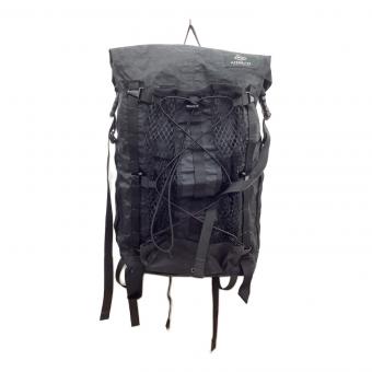 Hyperlite Mountain Gear (ハイパーライトマウンテンギア) バックパック ブラック 30000 サミットパック 背面長約38cm