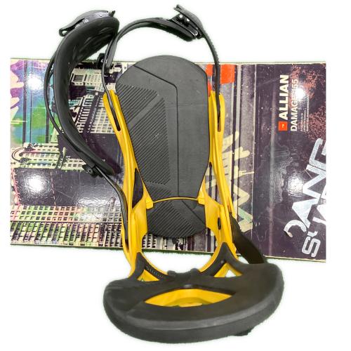 DC SHOE (ディーシーシュー) ALIEN DAMAGE 155 スノーボード 155cm ブラック×グリーン