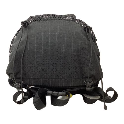 Cayl gaya roll top バックパック 03.jpg