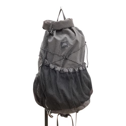 CAYL (ケイル) バックパック ブラック Mari Roll Top 背面長 約46～50cm 21-30L(日帰り)