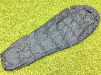 NANGA (ナンガ) マミー型シュラフ(ダウン) ネイビー UDD BAG 450DX 【春～秋用】 SIZE M