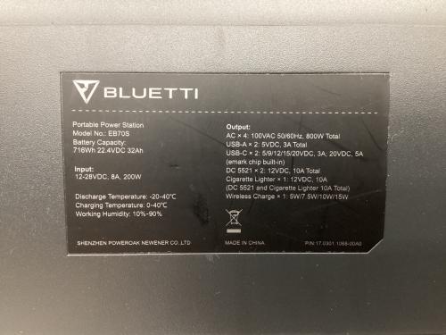 BLUETTI (ブルーティ) ポータブル電源 EB70S 小型ポータブル電源 716Wh 800W