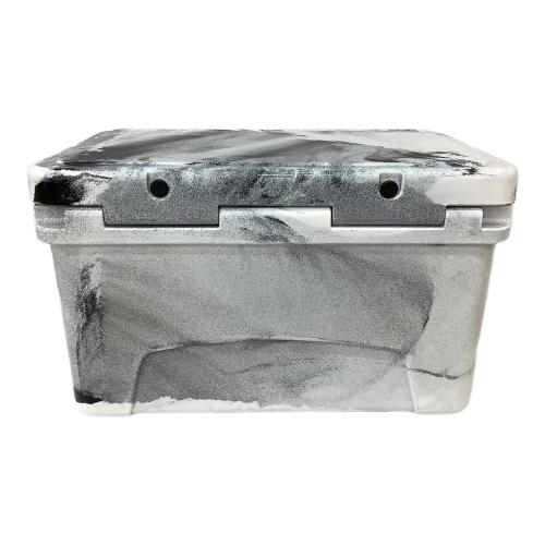 Roto-Molded CooLER クーラーボックス 45Quart 42.5L ホワイト