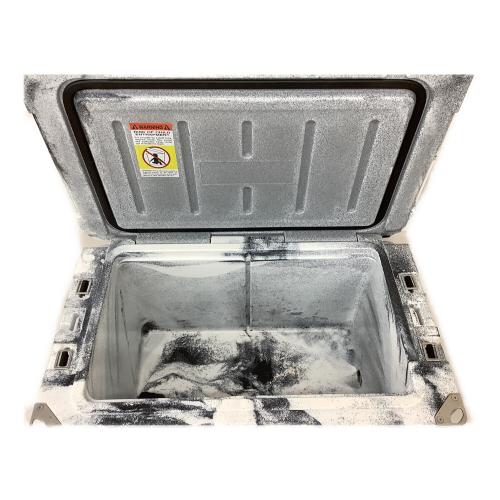 Roto-Molded CooLER クーラーボックス 45Quart 42.5L ホワイト