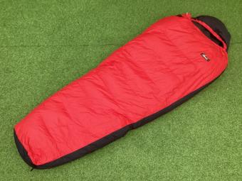 NANGA (ナンガ) マミー型シュラフ(ダウン) ケース付 ブラック×レッド オーロラ750DX