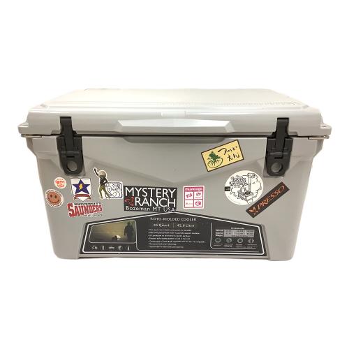 ROTOMOLDED クーラーボックス 45QT(42.6L) グレー