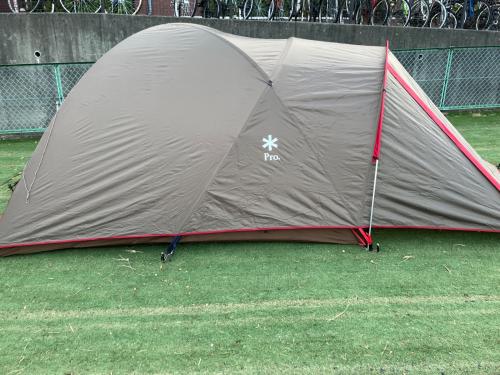 Snow peak (スノーピーク) ドームテント 2018年製 SDE-110 60周年記念アメニティドームPro.M 約265×265×150(h)㎝ 2～3人用 程度A 程度A スカートなし ハンマーなし/説明書あり