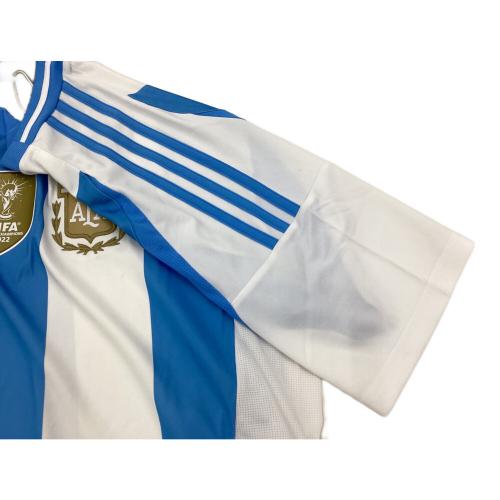 アルゼンチン代表 (アルゼンチンダイヒョウ) サッカーユニフォーム SIZE XL ホワイト×ブルー 2024ホーム W杯優勝パッチ付 IP8409