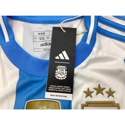 アルゼンチン代表 (アルゼンチンダイヒョウ) サッカーユニフォーム SIZE XL ホワイト×ブルー 2024ホーム W杯優勝パッチ付 IP8409