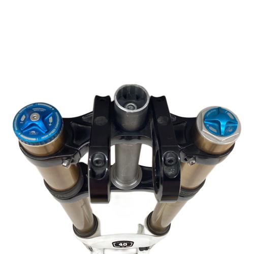 FOX RACING SHOX 自転車用品 ホワイト フロントサスペンションフォーク