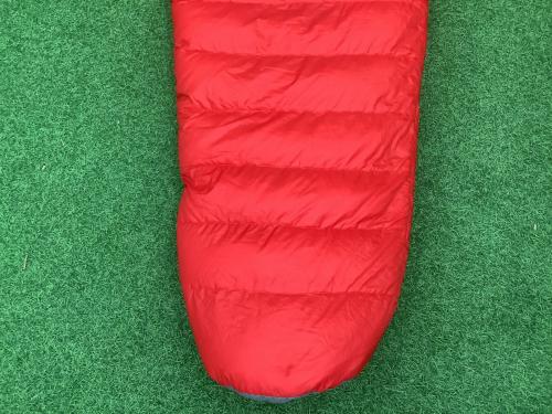 MountainEquipment (マウンテンイクィップメント) マミー型シュラフ(ダウン) レッド 保管用非純正ケース付 EN13537 ヘリウム400 【春～秋用】 185㎝