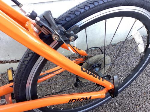 giant (ジャイアント) クロスバイク オレンジ　IDIOM1